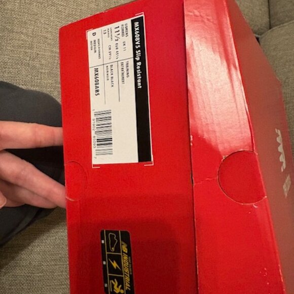 Men's New Balance Skid Resistant Black Work Shoes Size 115. - Picture 3 of 8